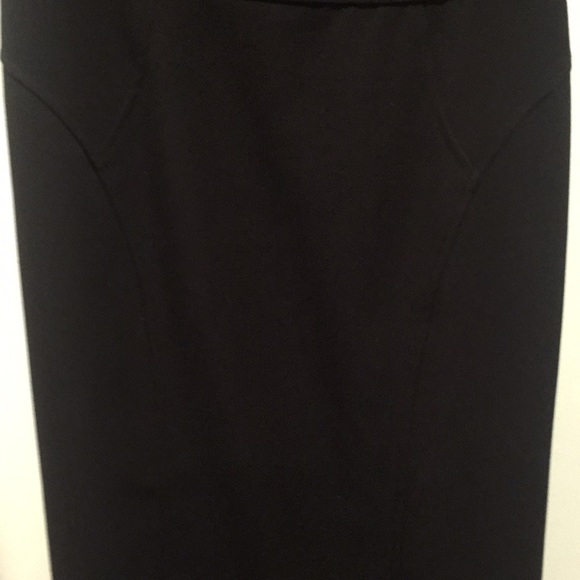 White House Black Market perfect black dress - Picture 4 of 8